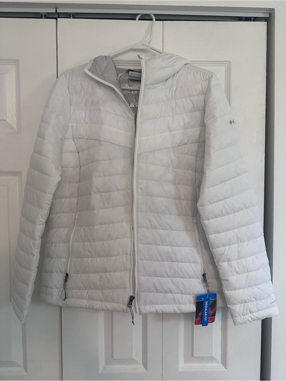 Columbia White out hooded jacket